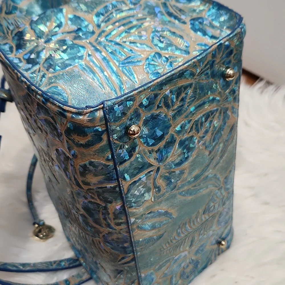 💙🔹️Brahmin 🔹️Small Caroline Serenity Sonic Genuine Leather Bag  (Pre-owned)